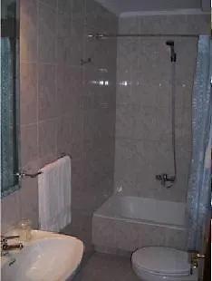 Sancho Garcia Pensión 2*